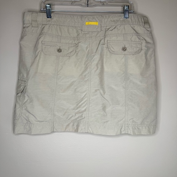 Lands’ End Khaki Skort Pockets Lightweight Size 16 - Picture 2 of 8